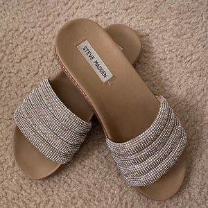 Steve Madden women’s diamond white slides size 6.5
